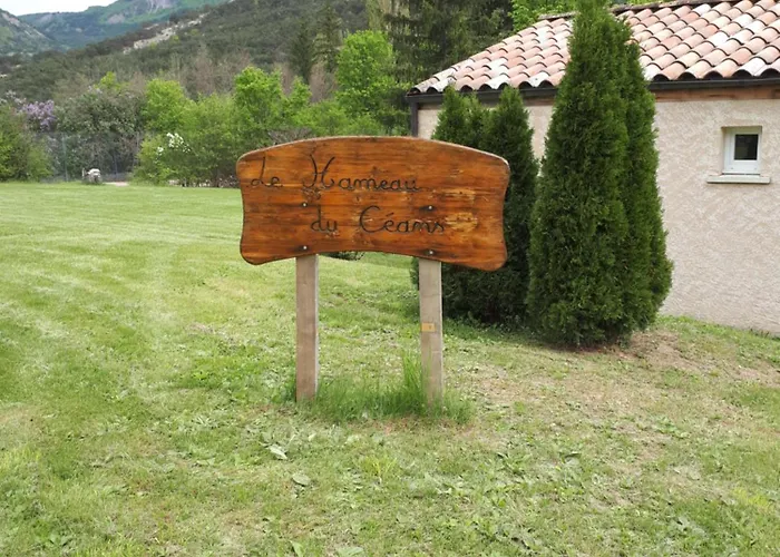 Logis Hotel Le Ceans