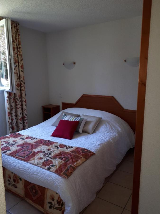 Logis Le Ceans Hotel